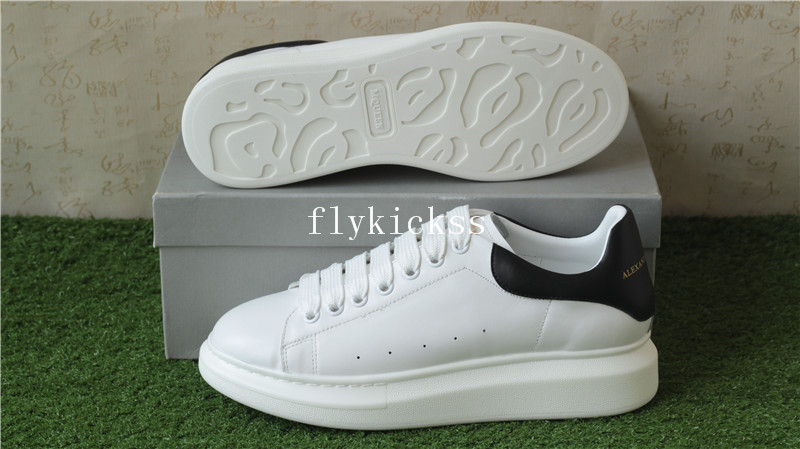 Alexander McQueen Oversized Sneaker White Black